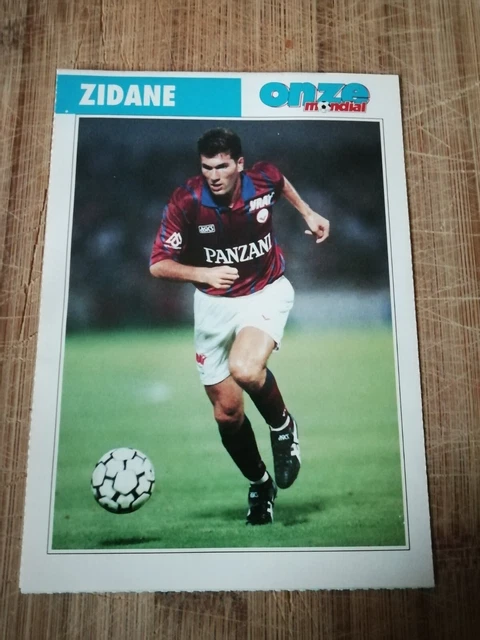 FOOTBALL FICHE ZINEDINE ZIDANE 1989 CANNES 1er MATCH EN LIGUE 1 ROOKIE CARD RARE