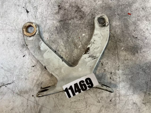 Peterbilt exhaust muffler cab bracket  14-15638L