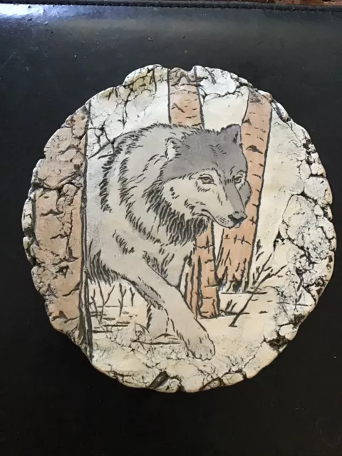 bas relief terre cuite Animal Loup Amerique Du Nord Signé Stan