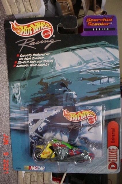 1999 RACING CHAMPIONS Beach Boys Surfin' Safari 40 Ford Woody 1/64