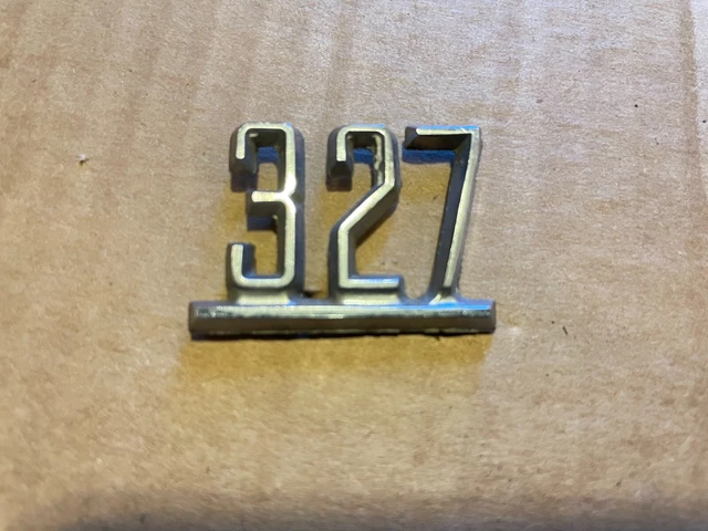 1965 1966 1967 Fender "327" Emblem 3863853 Impala Nova Camaro Chevelle