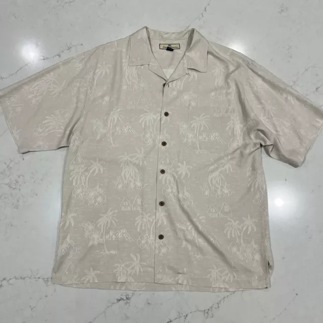 Tommy Bahama Shirt Mens L Beige Subtle Tropical Short Sleeve Button up 100% Silk