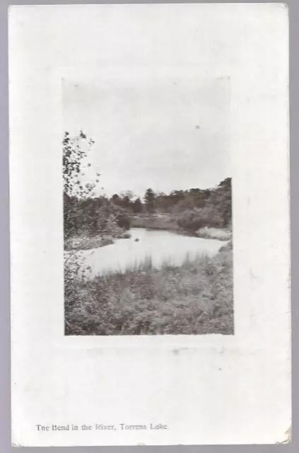 pk76861:Postcard-Vintage View of The Bend in the River,Torrens Lake,Australia