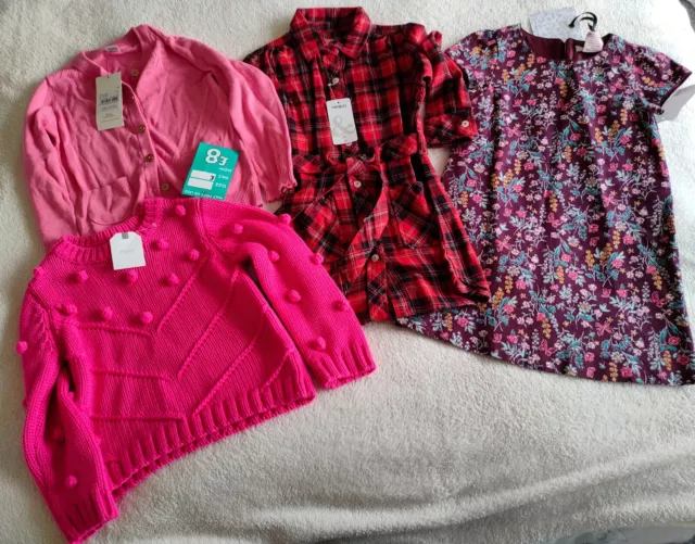 Pacchetto vestiti ragazze età 3-4 anni. Tutto nuovo