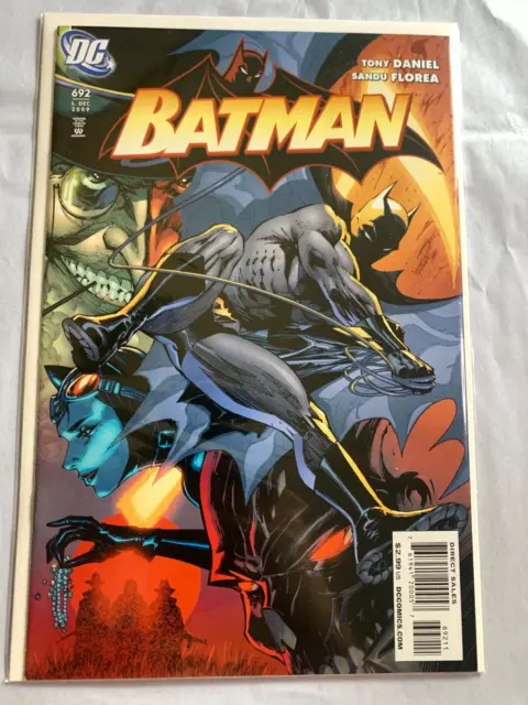 Batman #692 Nm  Dc Comics 2009