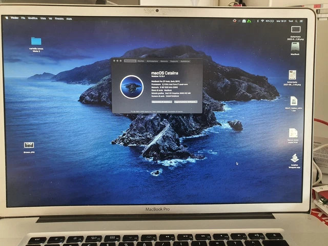 Apple Macbook Pro 17" intel i7 8gbGB RAM 500GB SSD