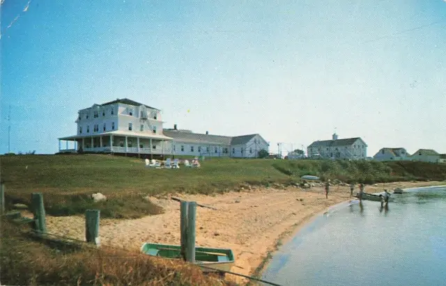 Postcard Narragansett inn and Cottages Block Island Rhode Island RI