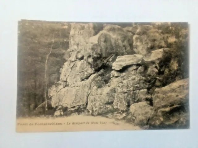 CPA Forêt de Fontainebleau.Le Rampart du Mont Ussy 1920