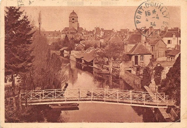 ALENCON - Une vue sur la Sarthe