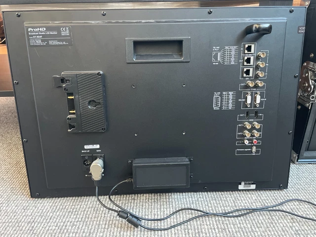 ProHD Broadcast Studio LCD Monitor