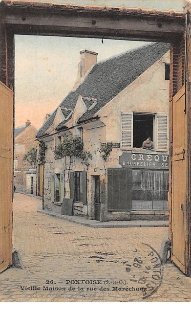 95 .n°  108004  . pontoise . vieille maison de la rue des marechaux .