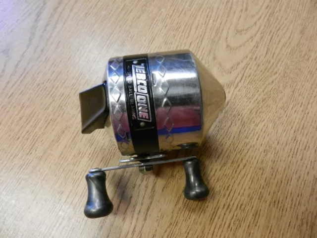 1970'S ZEBCO ONE Spin Cast Fishing Reel Hi-Speed Ball Bearing Made