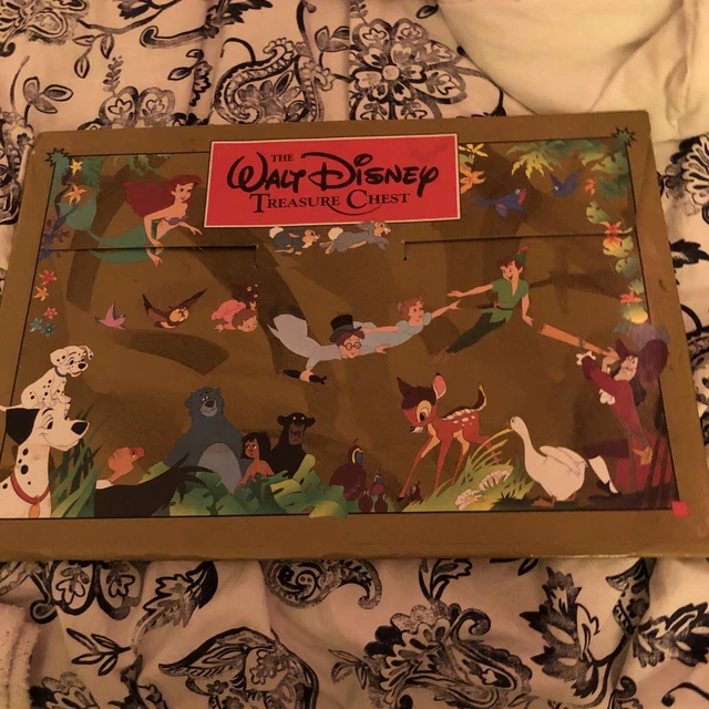 THE WALT DISNEY Treasure Chest 1991 Four Oversized Books in Folder