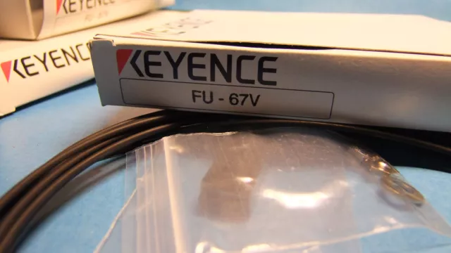 Keyence FU-67V Fiber optic sensor