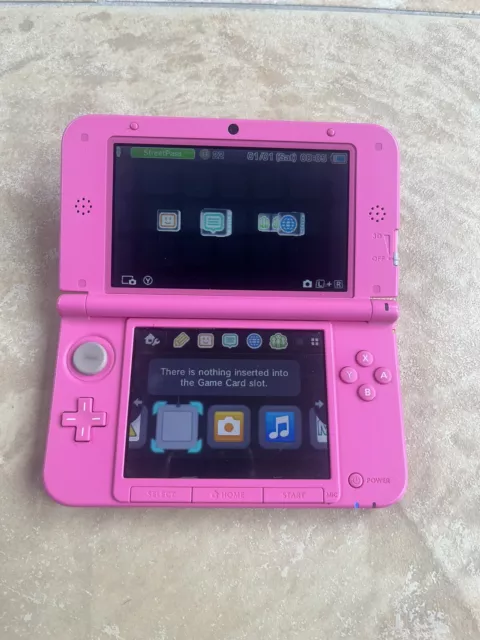 Nintendo 3DS XL Pink with Game No Charger - Used & Tested