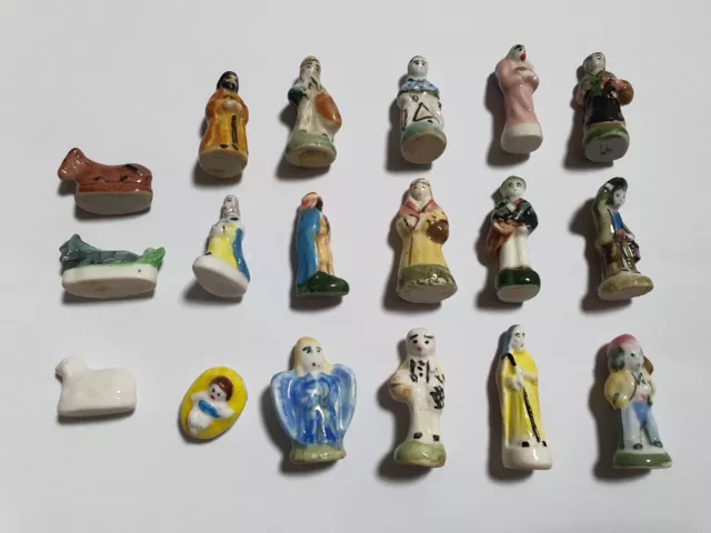 Lot De 18 Fèves Santons Crèche Lot N°2