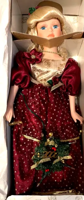 Beautiful 2000 Heritage Signature Collection Porcelain Doll (In Box with COA)