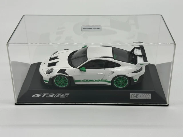 Minichamps 1:64 Porsche 911 (992) GT3 RS Bianco/Verde - Modello Statico