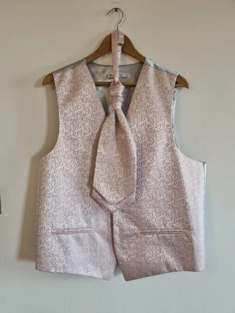 Cappotto vita da uomo stile Paisley taglia 44. Nuovissimo/uomo/matrimonio