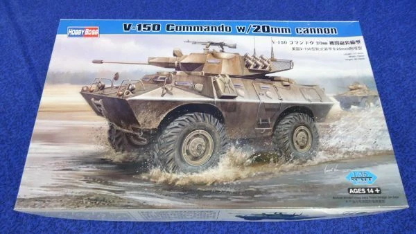 201 82418 80/510/D1 Hobby Boss 1/35M706 Commando Vietnam War Damaged Box