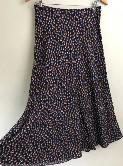 Coletta bias cut skirt clearance