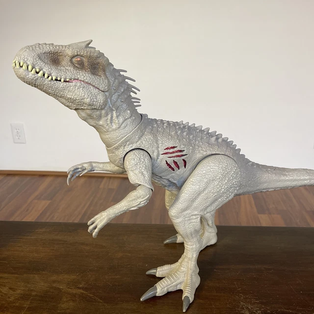 INDOMINUS REX 23" Jurassic World Extreme Damage Dinosaur Roaring