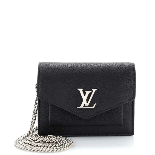 Have a Look to this “Louis Vuitton MyLockMe Chain Pochette” 