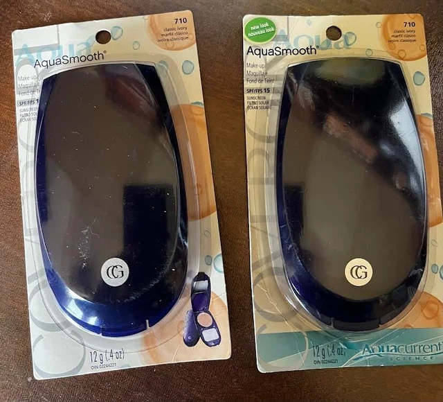 2 NUEVO DE LOTE ANTIGUO CoverGirl AquaSmooth Classic Marfil #710 -2 compactos
