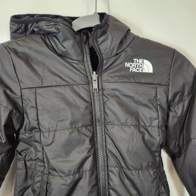 THE NORTH FACE Teen Girls' Reversible Mossbud Swirl Jacket in Black ...