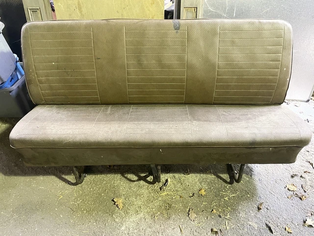 VW TYPE 2 BUS & BAYWINDOW FLOOR SEAT MOUNT BRACKET MIDDLE & REAR