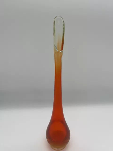 VTG Viking 11 3/4 In Clear Red Orange Swung Blown Glass Table Bud Vase (Glows)