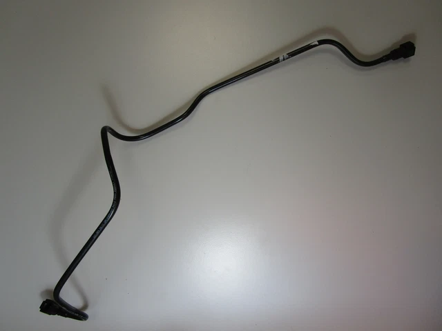 Original  Mercedes Benz Kraftstoffleitung Dieselfahrzeuge 415 A4154760102