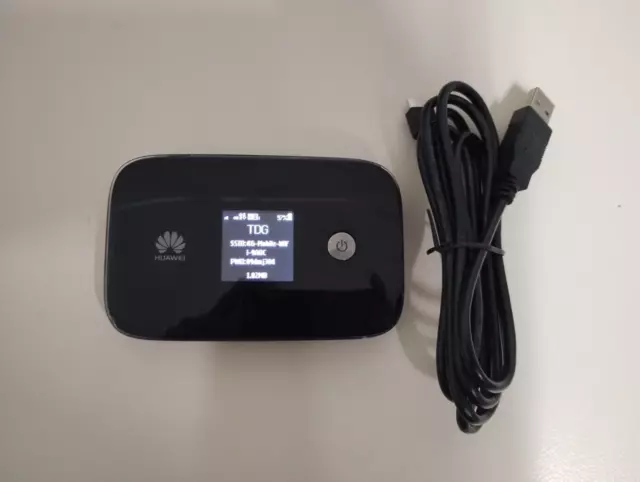 Huawei E5786s-32a LTE/4G/3G/UMTS/GPRS Router WLAN portabel + Akku max.300Mb/s *c