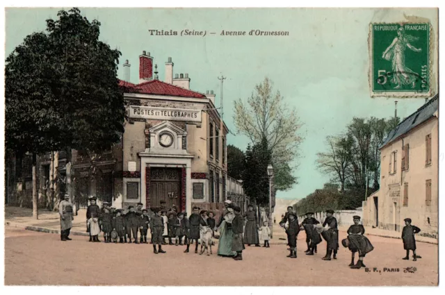 CPA 94 - THIAIS (Val de Marne) - Avenue d'Ormesson (animated)