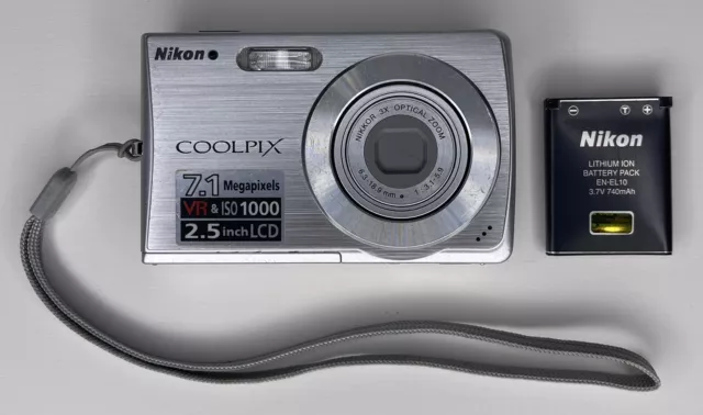 Nikon Coolpix S200 7.1MP Compact Digital Camera - For Parts ONLY - Lens Error!