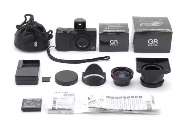 【NEAR MINT】GV-1  GW-1  Ricoh GR 8.1MP Compact Digital Camera From JAPAN