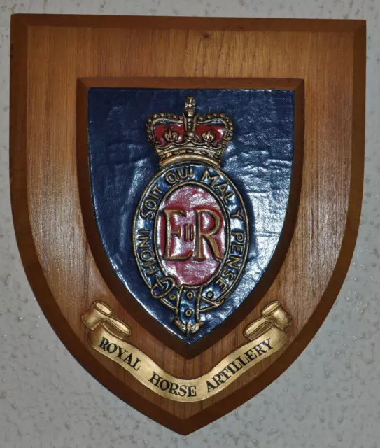 Vintage Royal Horse Artillery regimental mess plaque shield