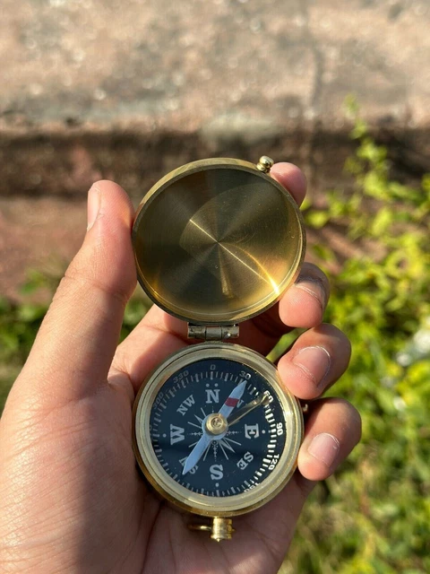 Boussole Nautique Militaire Vintage Laiton - Reproduction WWII - Kelvin & Hughes