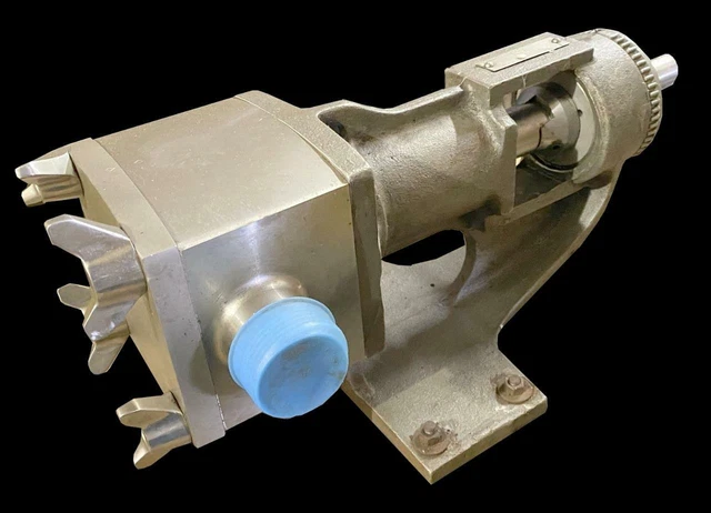 IDEX Viking Pump AK500B Take-Apart Alloy Gear Pump Bracket Mounted