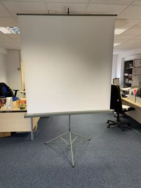 Nobo overhead projection screen 1600 x 1500 freestanding