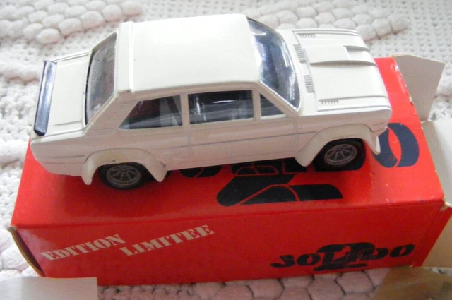Ottomobile 1:12 Fiat 131 Abarth #4 Winner Rallye Portugal 1978 Alen, Kivimäki G093 model car