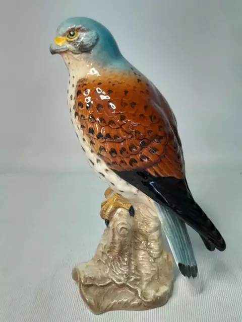 1970-1989 Beautiful Beswick KESTREL Gloss Figurine 2316 Graham Tongue