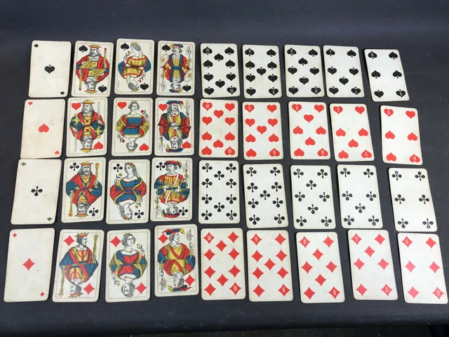 VINTAGE ANCIEN VIEUX jeux de 32 cartes Héron EUR 18,00 - FR