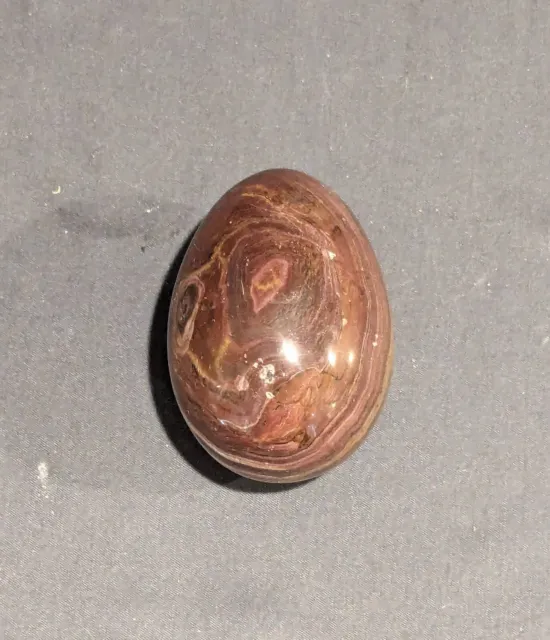 UNIQUE RED AGATE(?) Carved Stone Egg - Made in Pakistan - 2.5