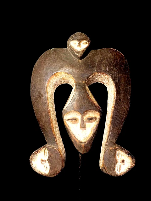 African Tribal Face Mask Wood Hand Carved Vintage Wall Hanging Kwele Mask-5126