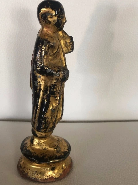 Burmese bronze figure of a standing priest/monk circa XV-XVI century 3