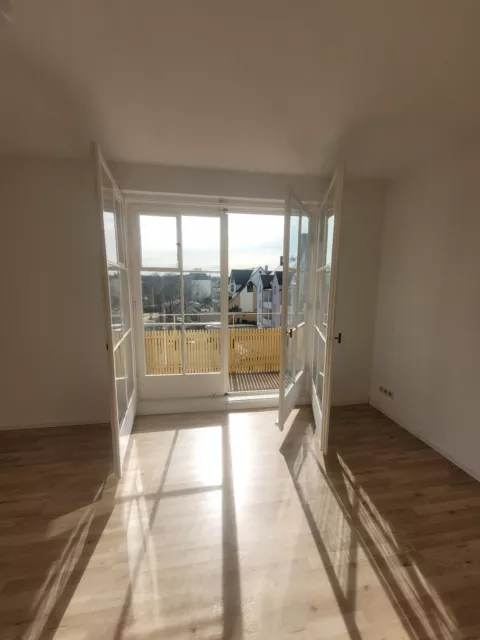 2Raum Wohnung zur Miete 3.OG links mitte 59qm Balkon