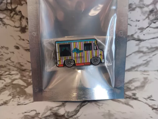 Leen Customs Jeep YETI KC Series One Car Pin 497/500 Limited Edition  Collectible