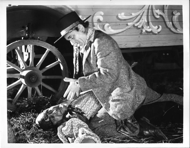 *Tod Browning's THE UNKNOWN (1927) Criminal Lon Chaney Strangles Circus Owner