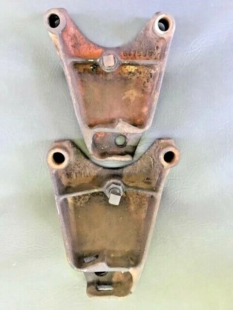 Allis Chalmers Model 33 Corn Harvester Pivot Bracket for WC & WD